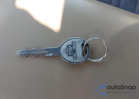 1994 Jeep Cherokee Sport z USA, uszkodzony, nr VIN 1J4FT68S9RL217112